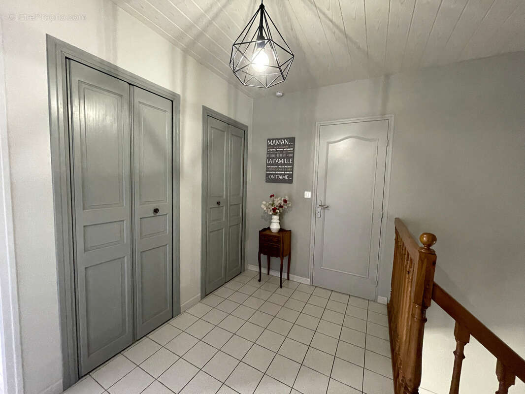Maison à LIGNE