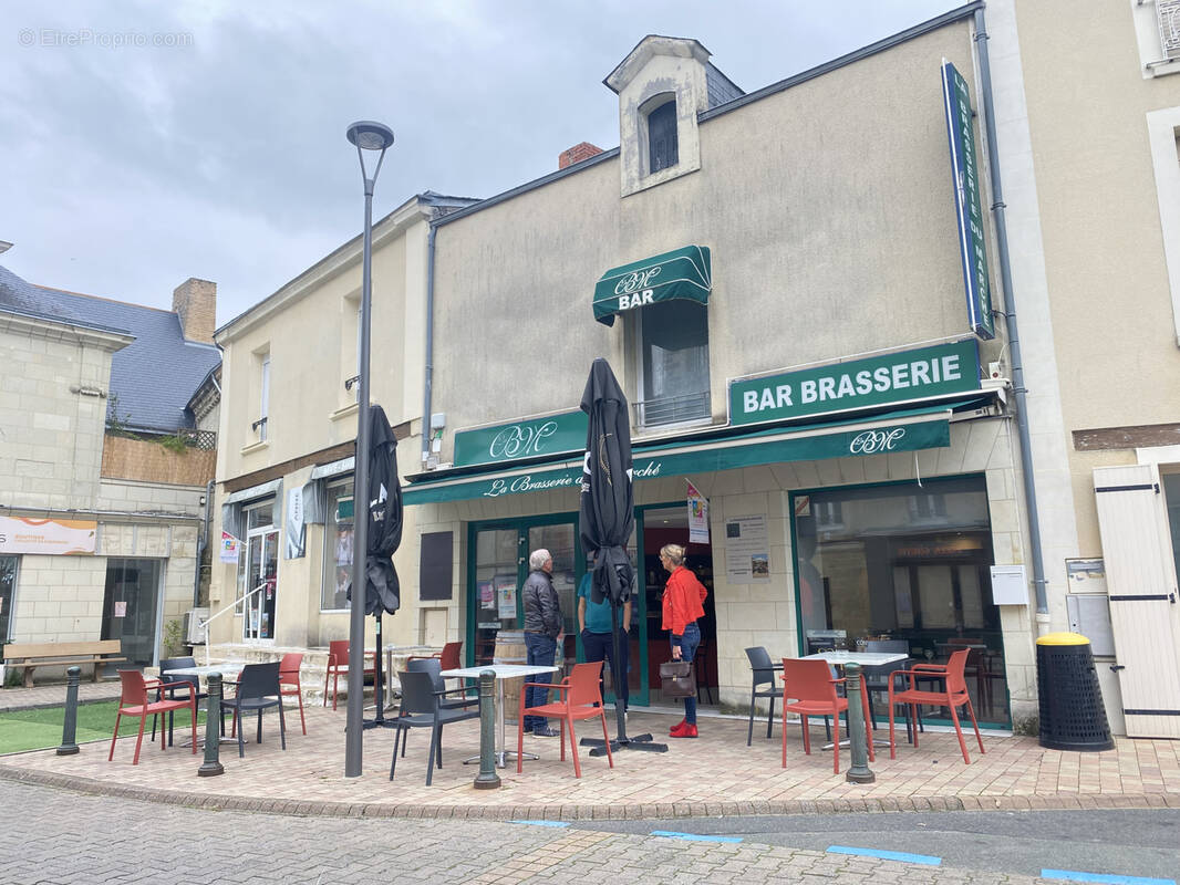 Appartement à LOUERRE