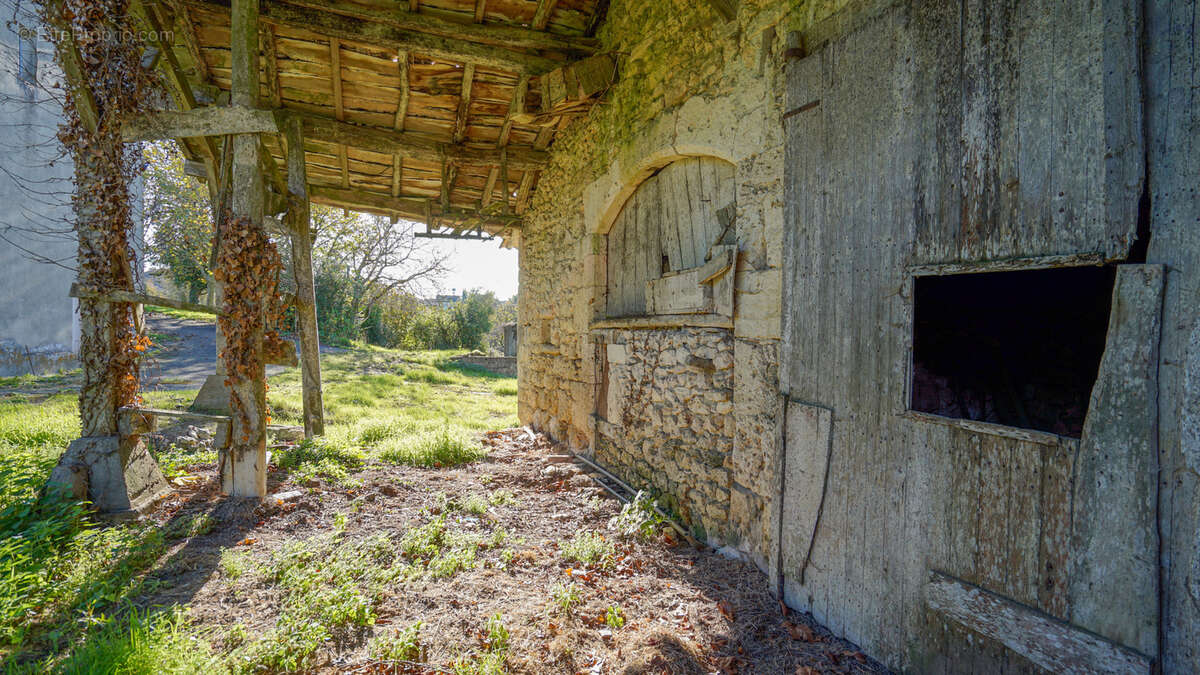Maison à BOURG-DE-VISA