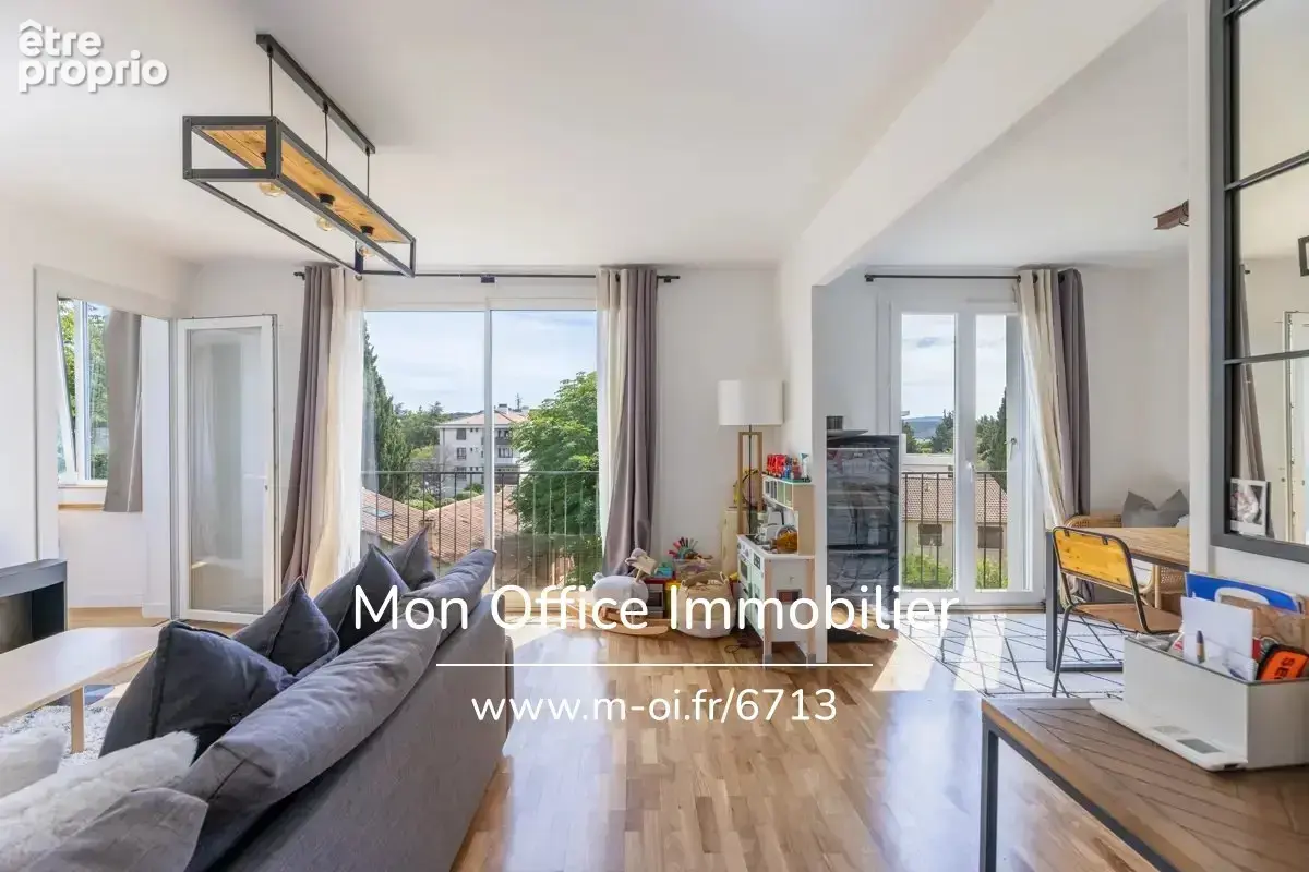 Appartement à AIX-EN-PROVENCE