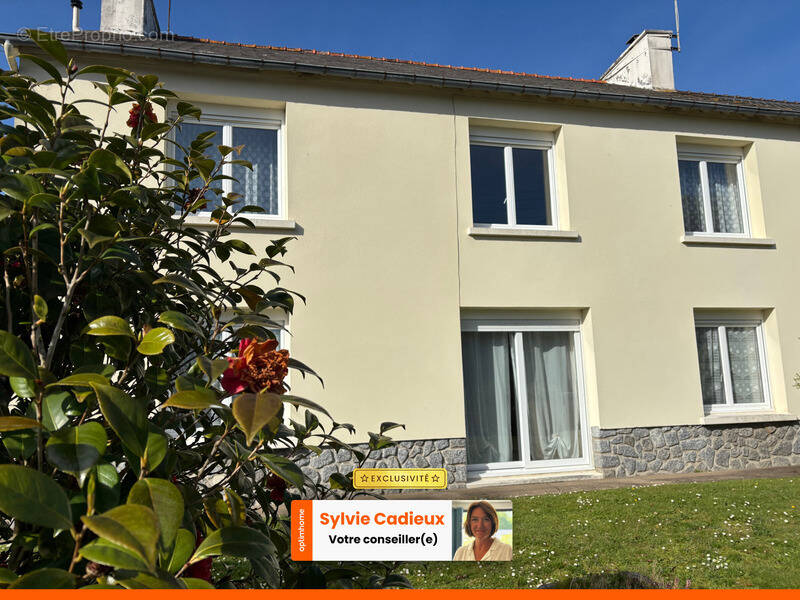 Maison à BAINS-SUR-OUST