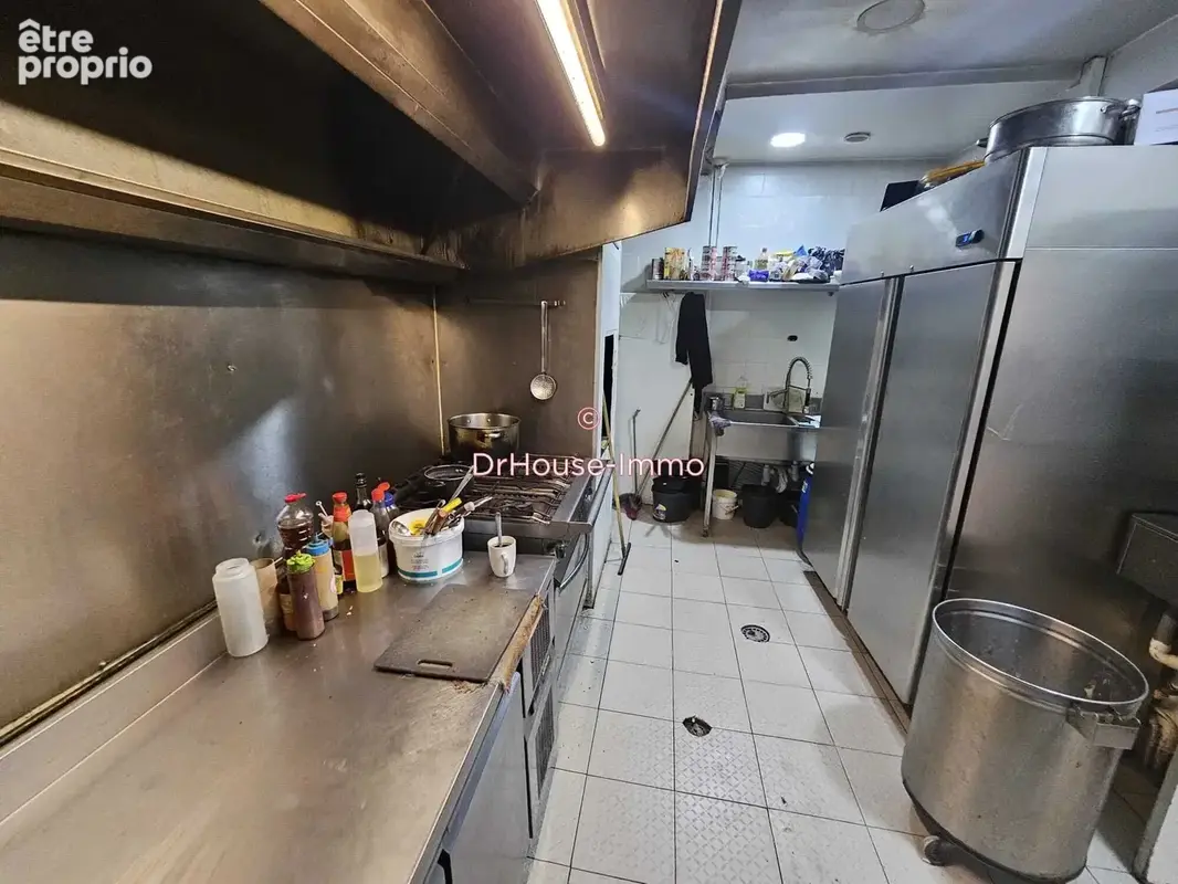 Commerce 110 m² à vendre à Paris-18e (75018) - photo 16