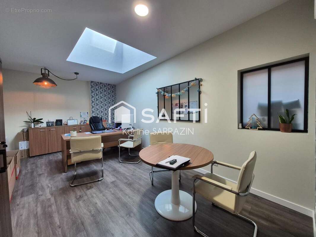 Photo 4 - Commerce à AVRANCHES