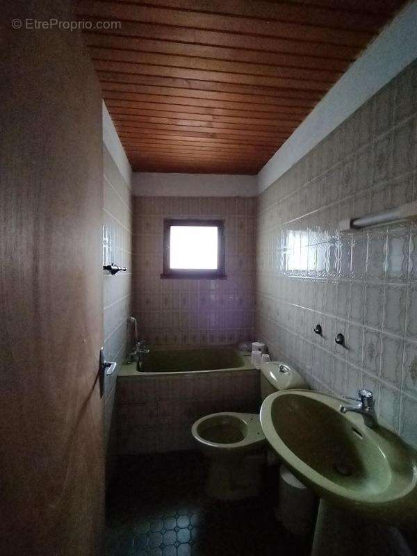 Maison à CAUDIES-DE-FENOUILLEDES