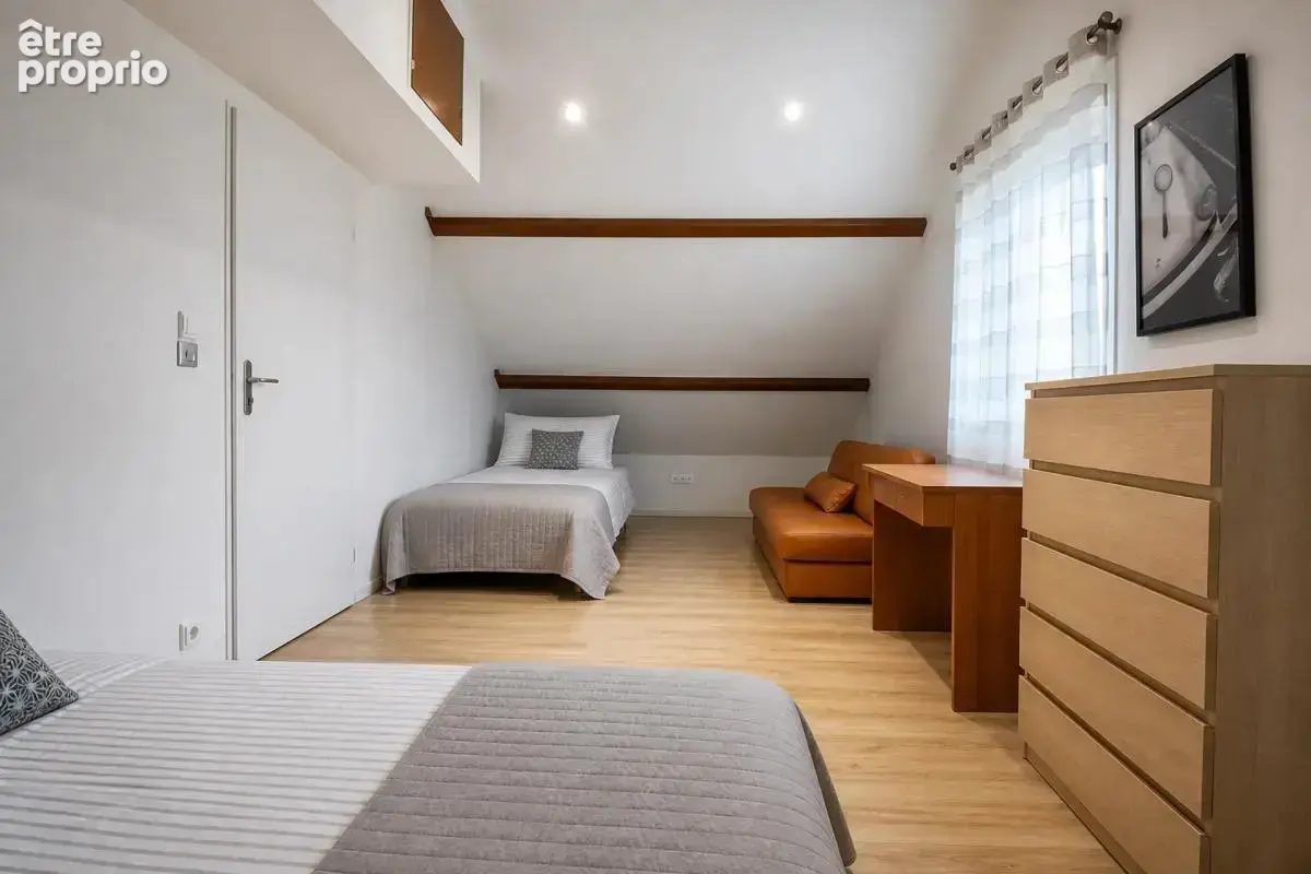 Maison de 7 pièces de 144 m² à Chaumont - photo 9