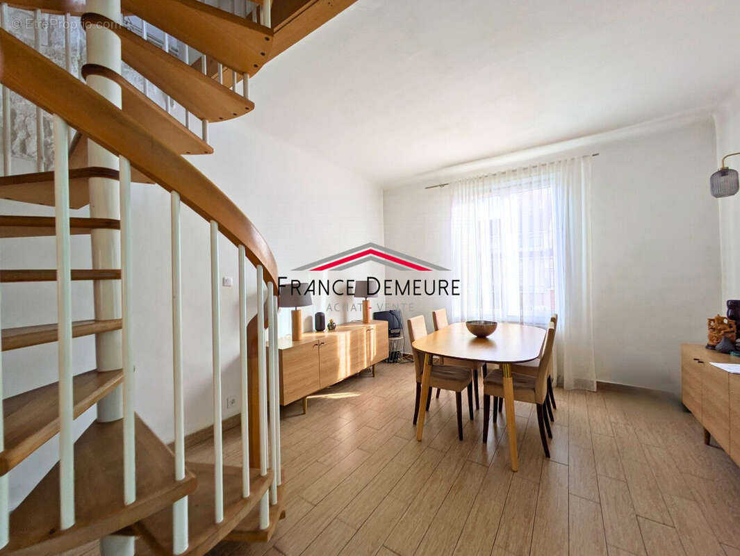 Maison à MONTIGNY-LES-CORMEILLES