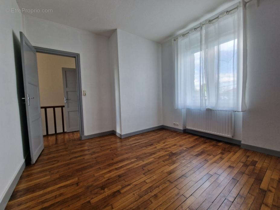 Maison à COMMERCY