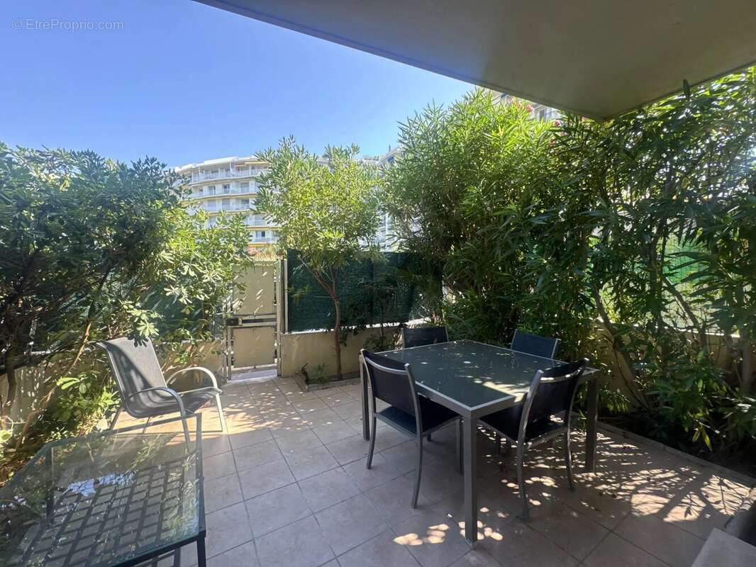 Boulevard de la croisette - rez-de-jardin - photo 2