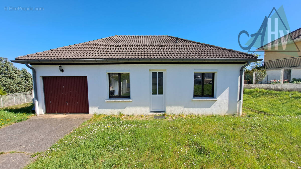 Maison à PARON