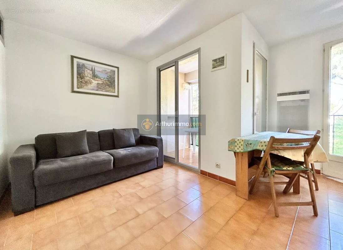 Appartement à FREJUS