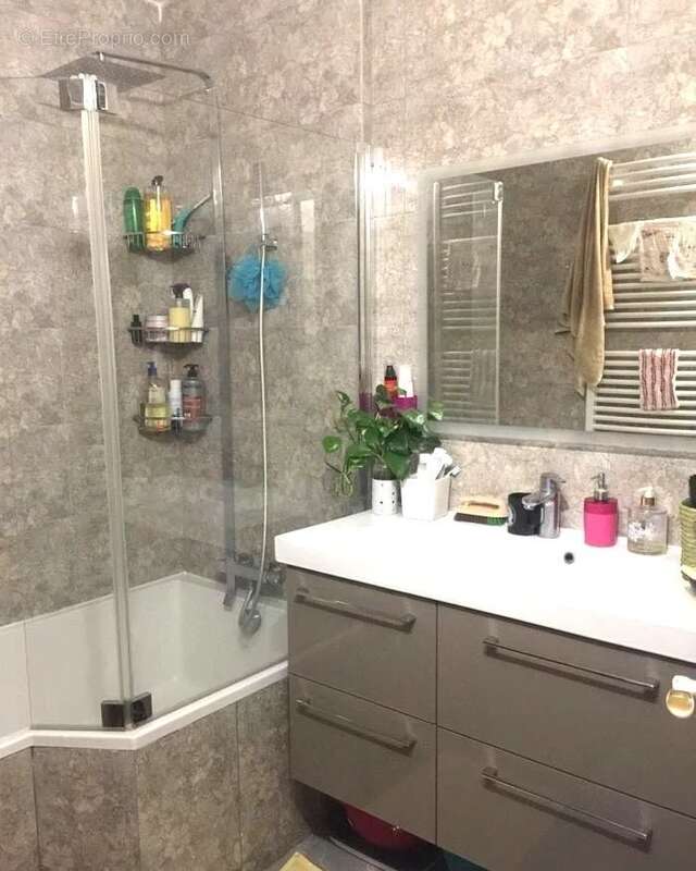 Appartement à VITRY-SUR-SEINE