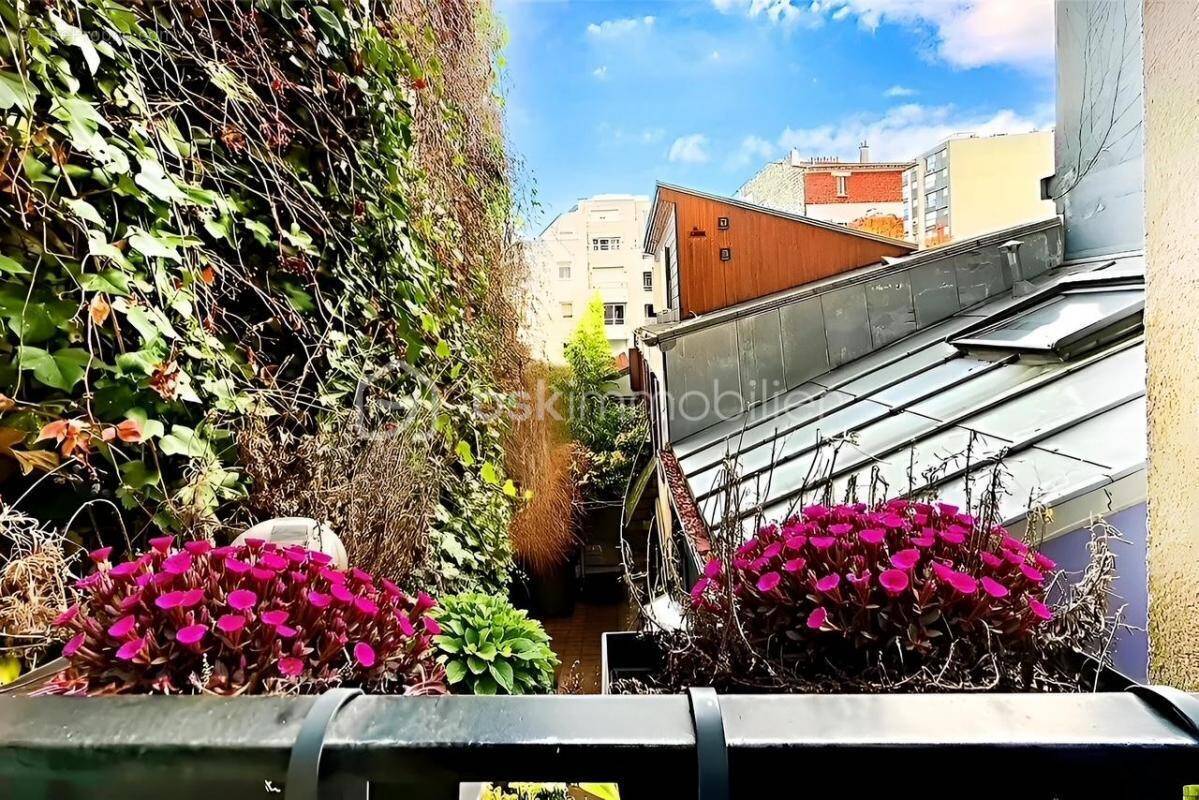 Appartement à PARIS-19E