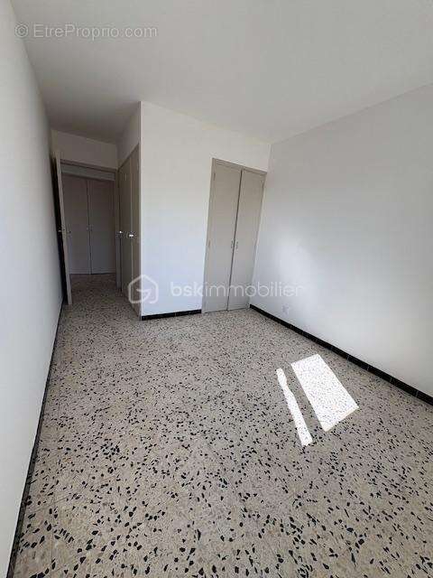 Appartement à SAINT-CHRISTOL-LES-ALES