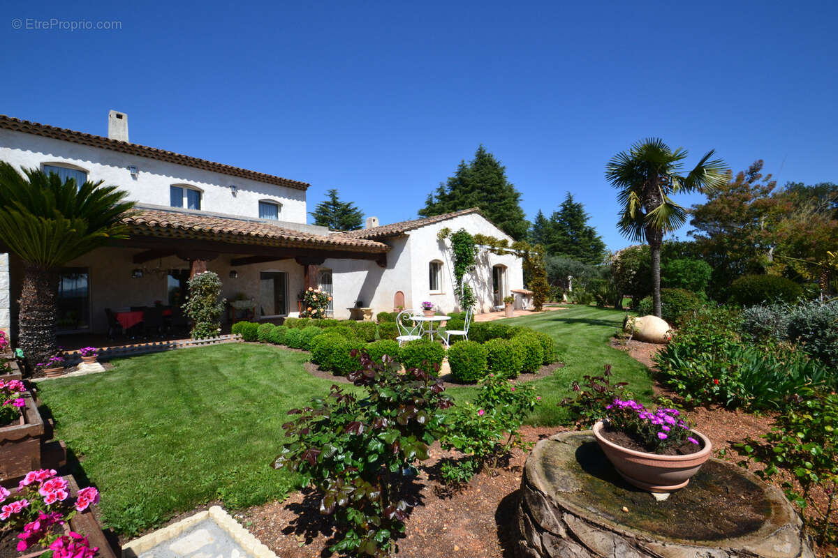 Maison à BIOT