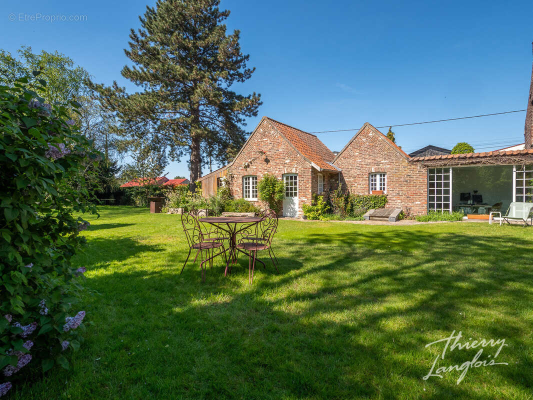 Maison à AVELIN