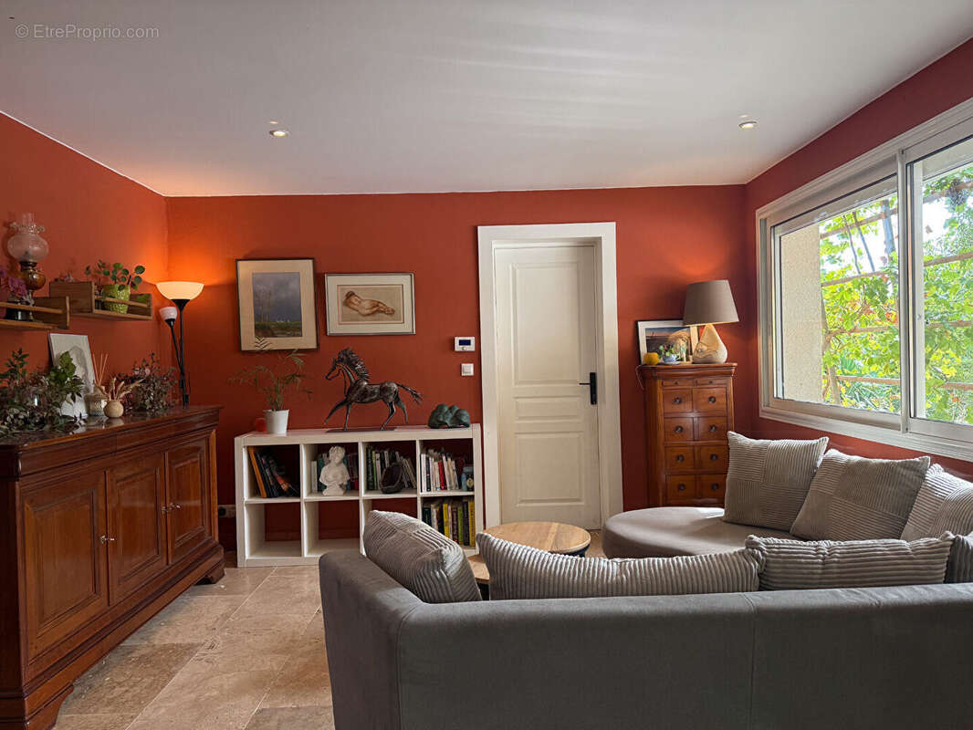 Maison à MONTESQUIEU