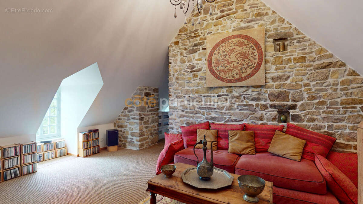 Maison à MONTPINCHON