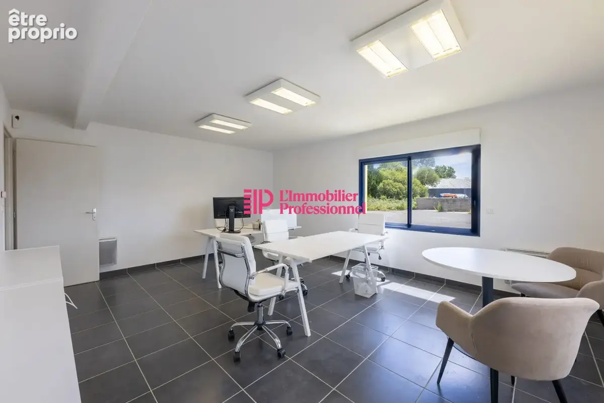 Commerce 359 m² à vendre à Quimperle (29300) - photo 8