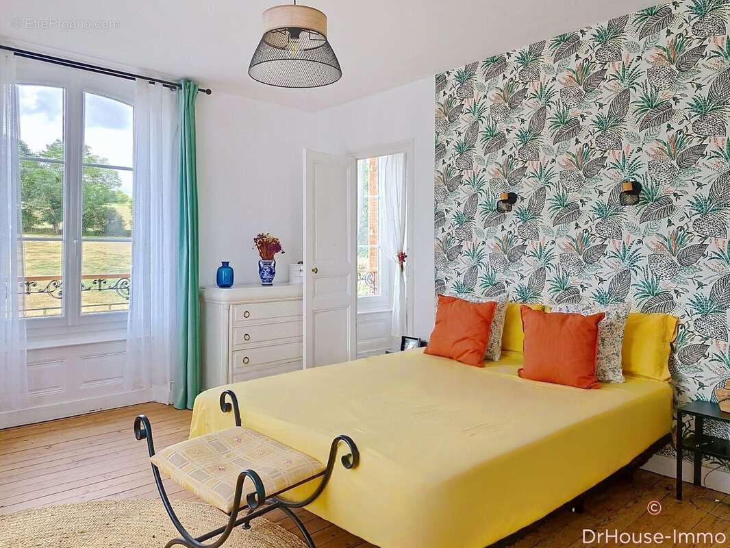 Maison 164 m² à Percy-En-Auge  - photo 2