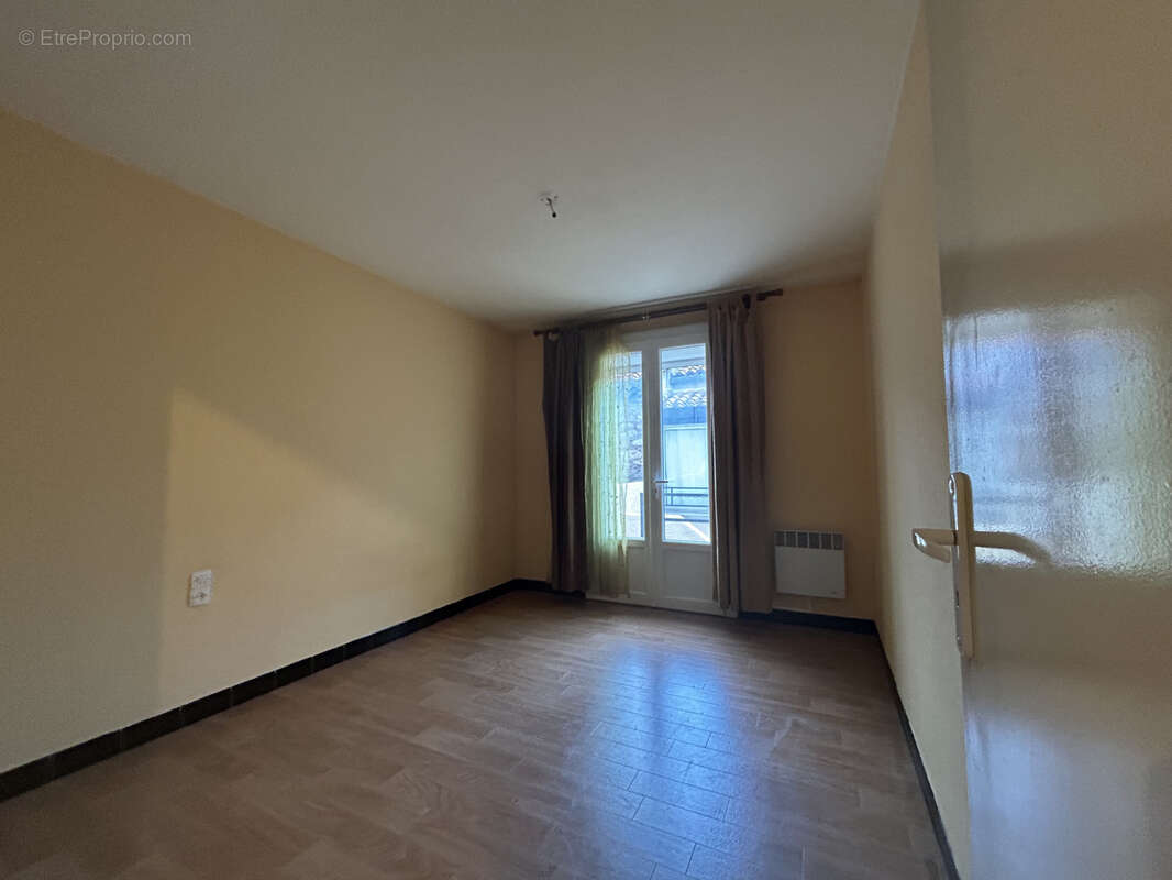 Maison à LEZIGNAN-CORBIERES