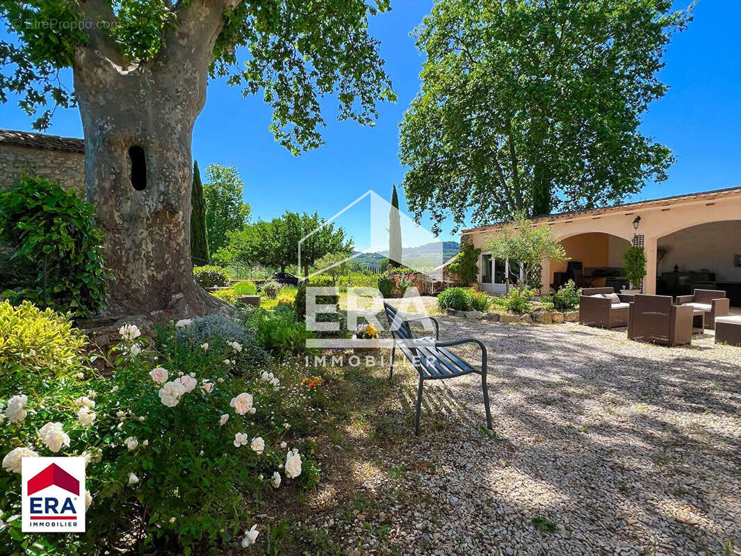 Maison 447m² à villes-sur-auzon - photo 4