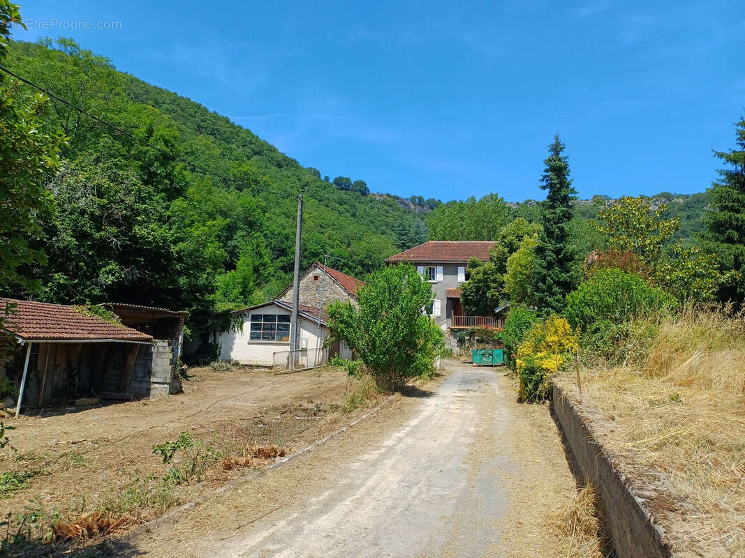 Maison à LARROQUE-TOIRAC