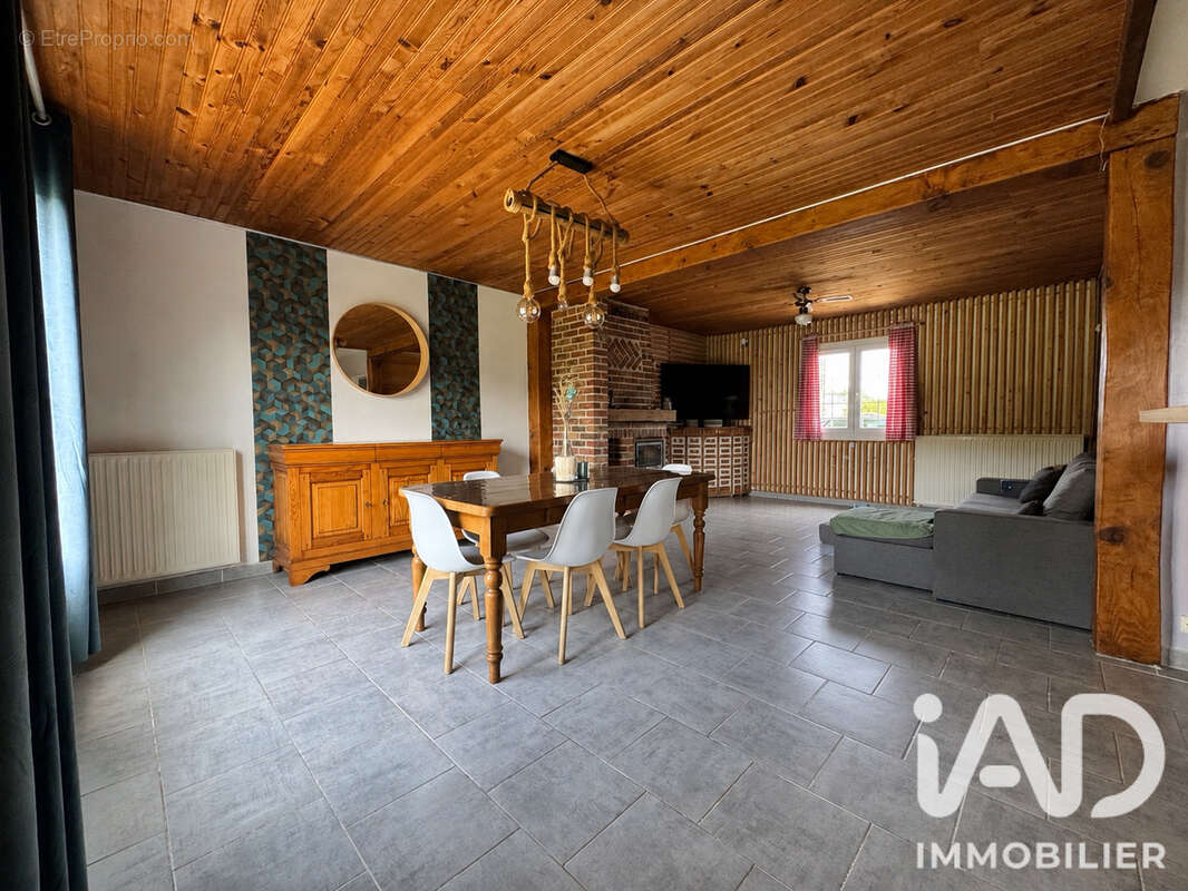 Maison 91 m² à Avroult  - photo 3