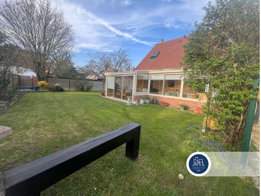 Maison à PRUILLE-LE-CHETIF