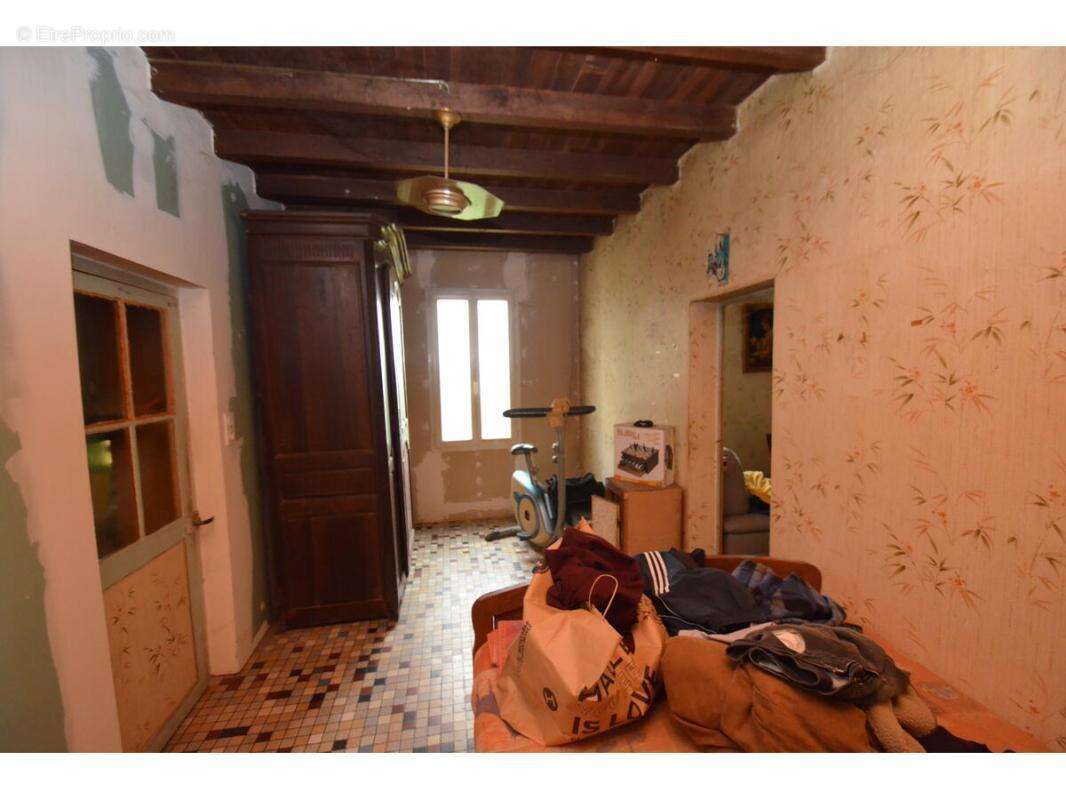 Maison 67 m² à Montpon-Menesterol  - photo 5