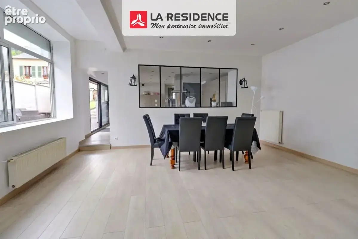 Maison 8 pièces 178 m² à vendre à Alizay (27460) - photo 3