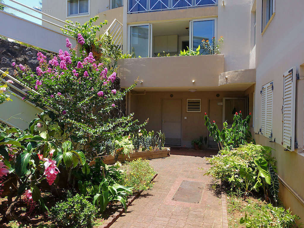 Appartement à SAINT-DENIS