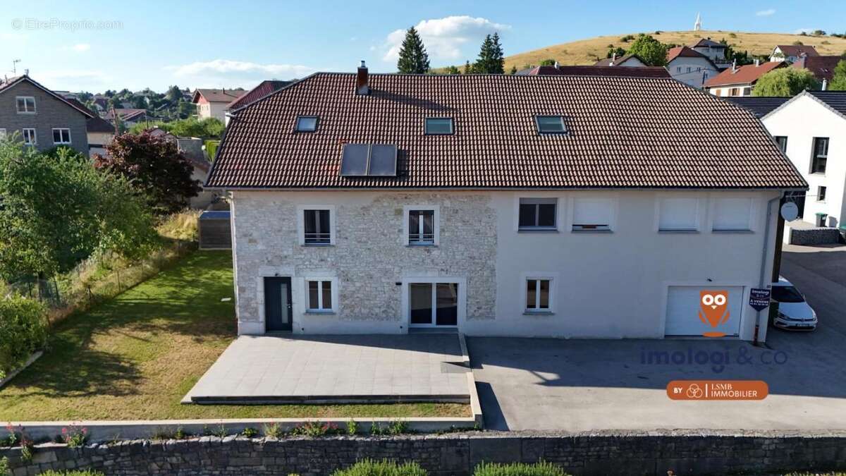 Appartement à CHAFFOIS