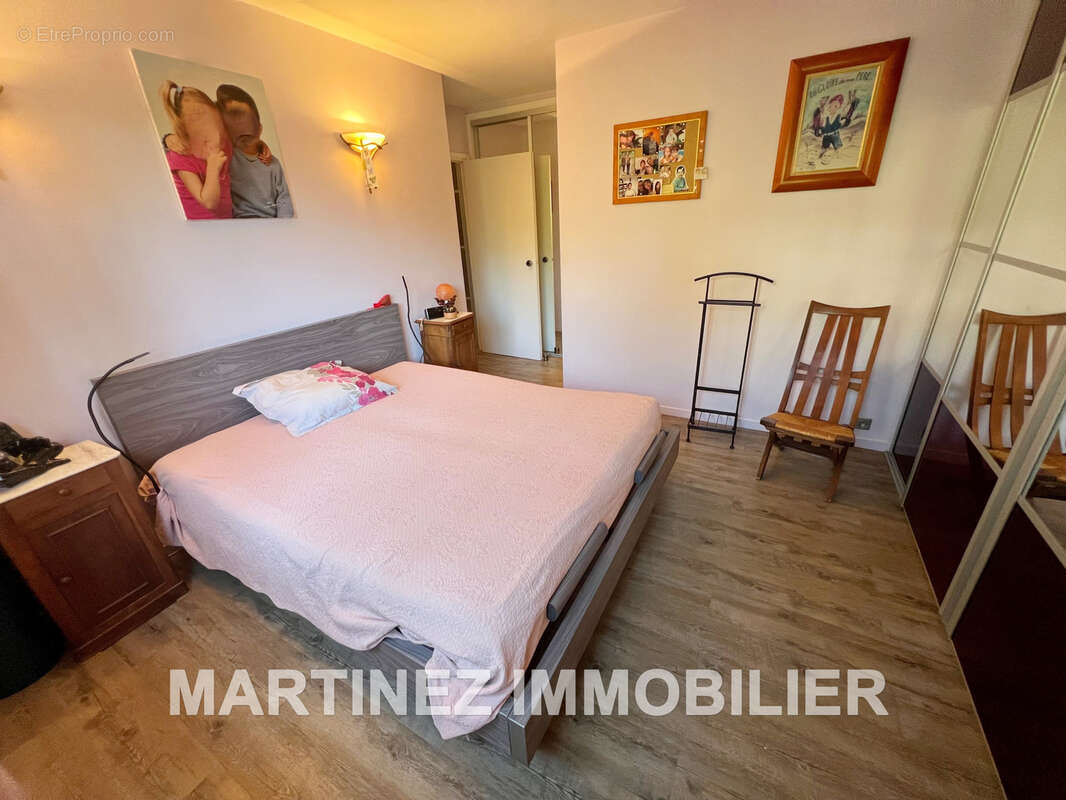 Appartement à SAINT-LAURENT-DU-VAR