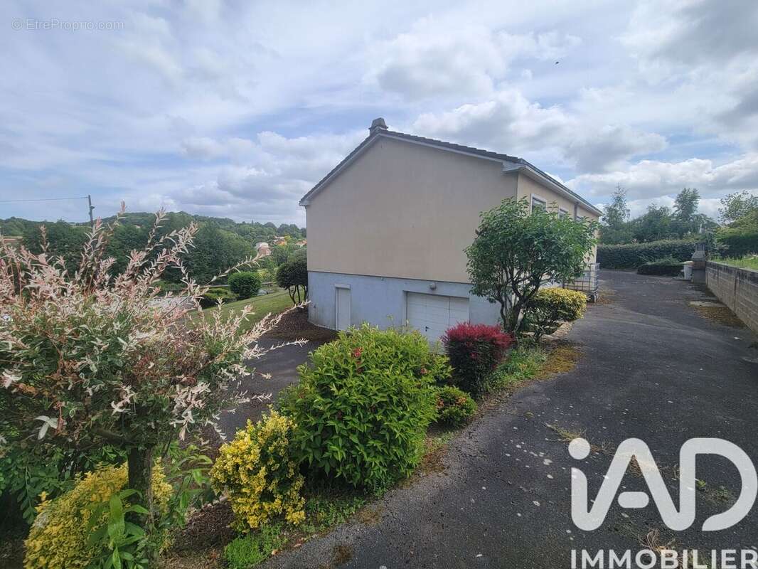Photo 2 - Maison à CHEFFOIS