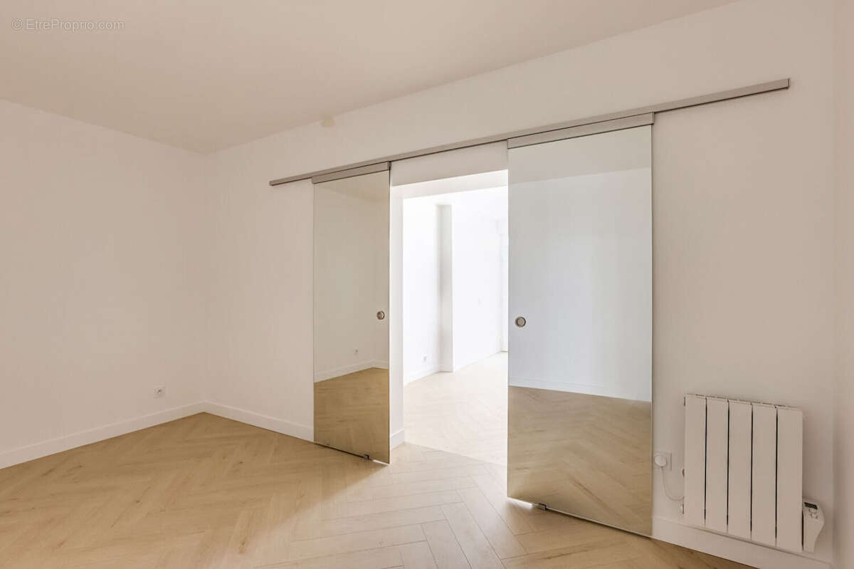 Appartement à PARIS-9E