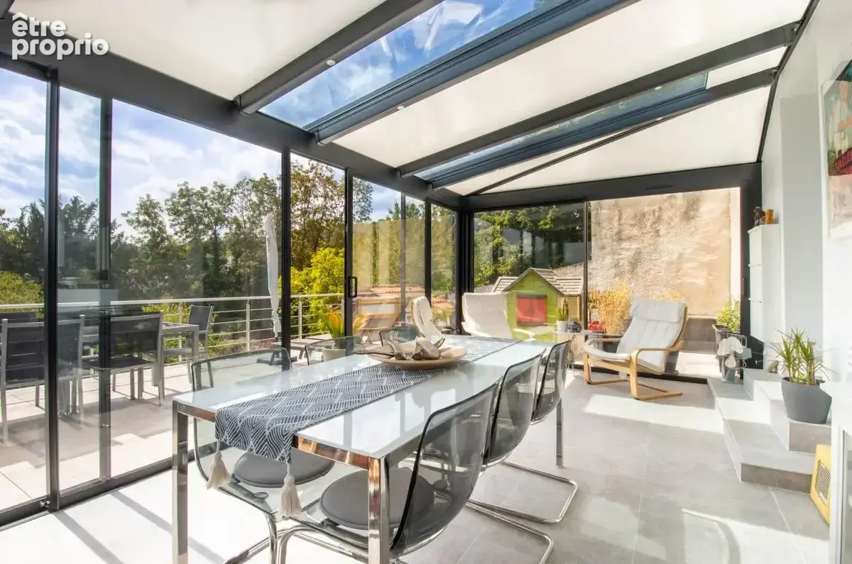 Maison de caractère 159 m² avec jardin, terrasse, véranda et beaux volumes – Laxou Village - photo 2