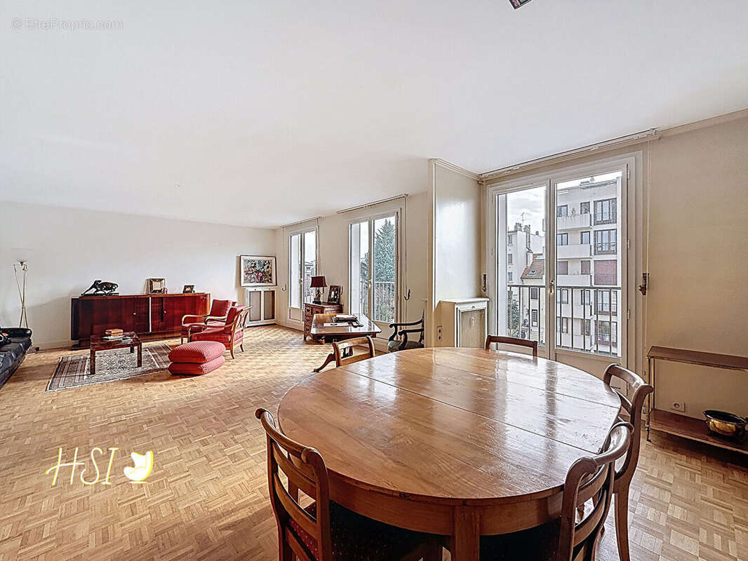 Appartement à COLOMBES