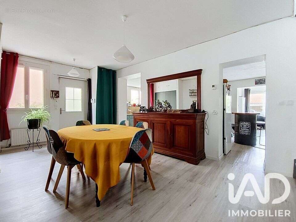 Maison 165 m² à Tagnon  - photo 3