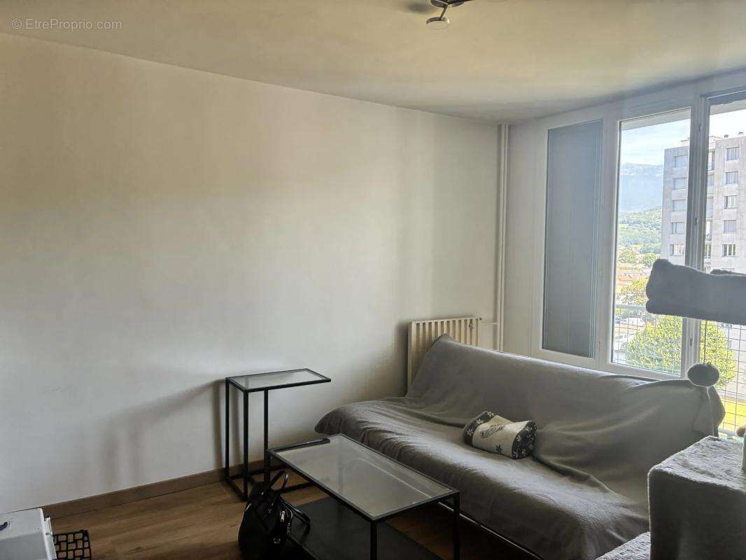 Appartement à ECHIROLLES