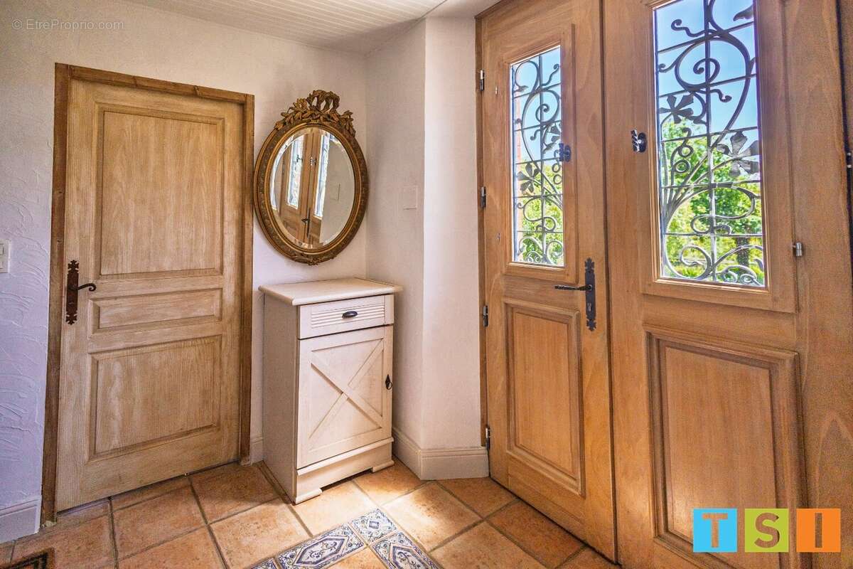 Maison à LODES