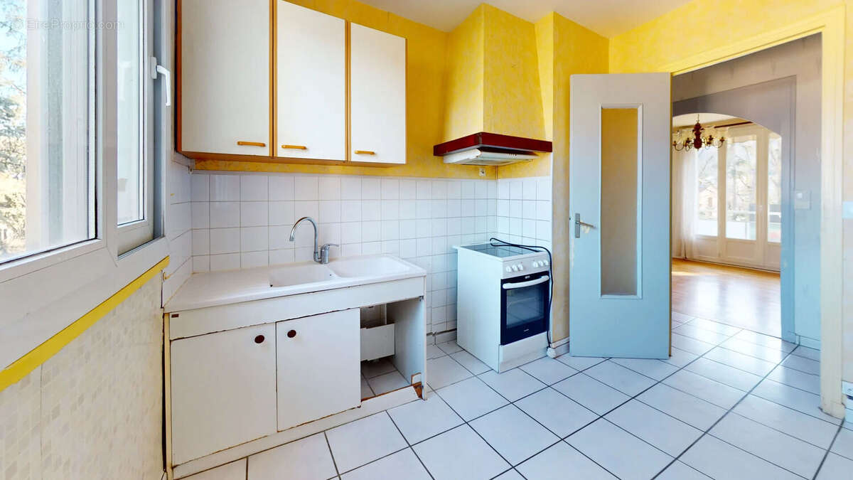 Appartement à GIERES