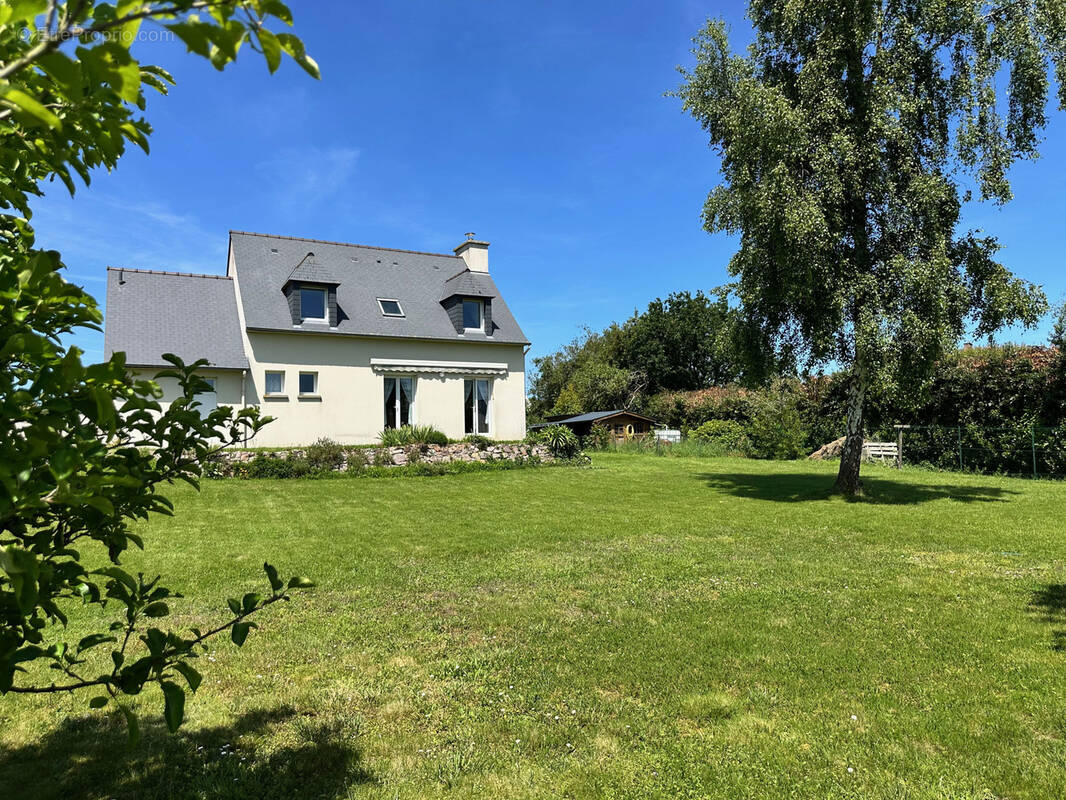 Maison à PLEVENON