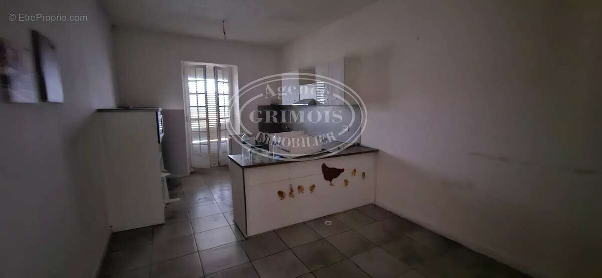 Appartement à LEZIGNAN-CORBIERES