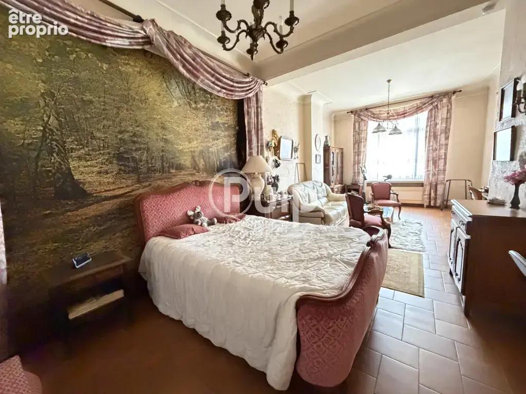 Maison de ville familiale de 191 m² - 4 chambres - Semi plain-pied - photo 4