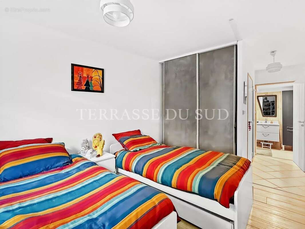 Appartement à MARSEILLE-8E
