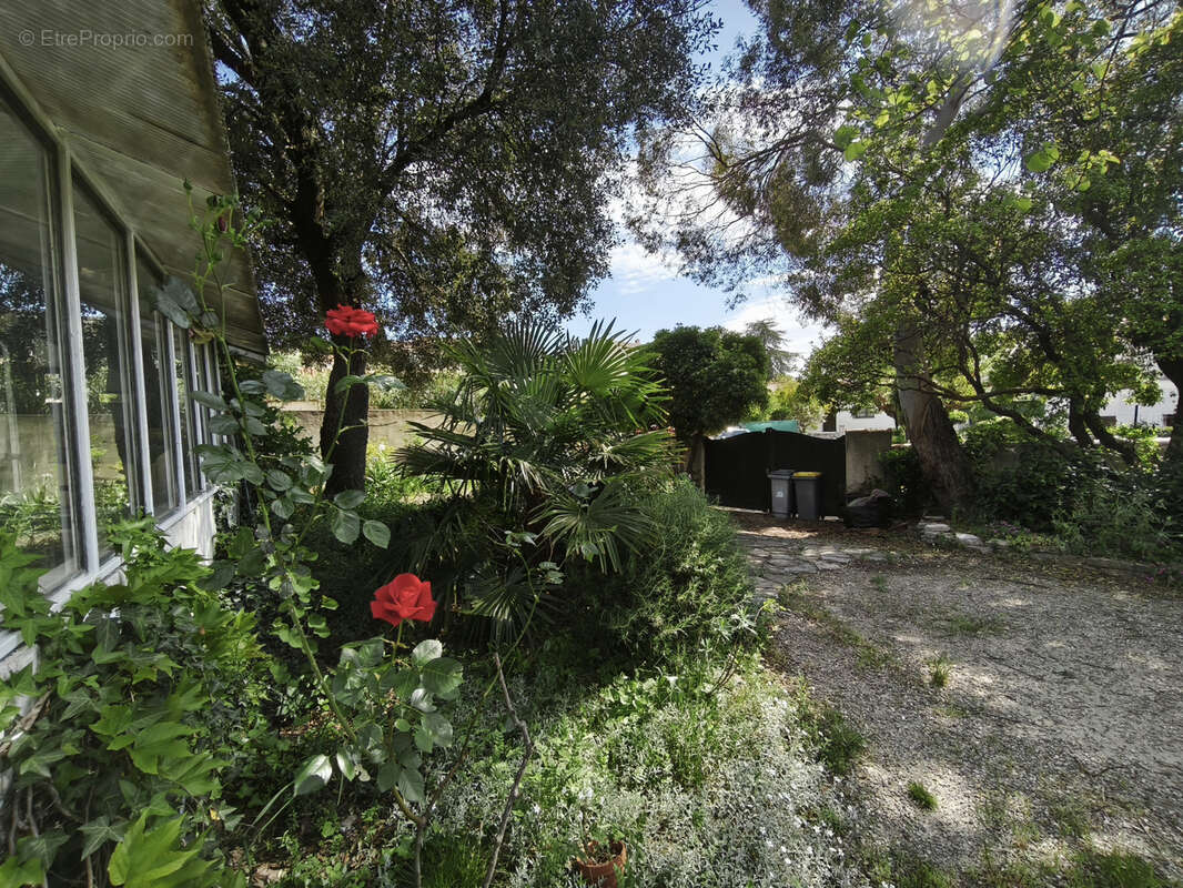 Maison à SAINT-JEAN-DE-VEDAS