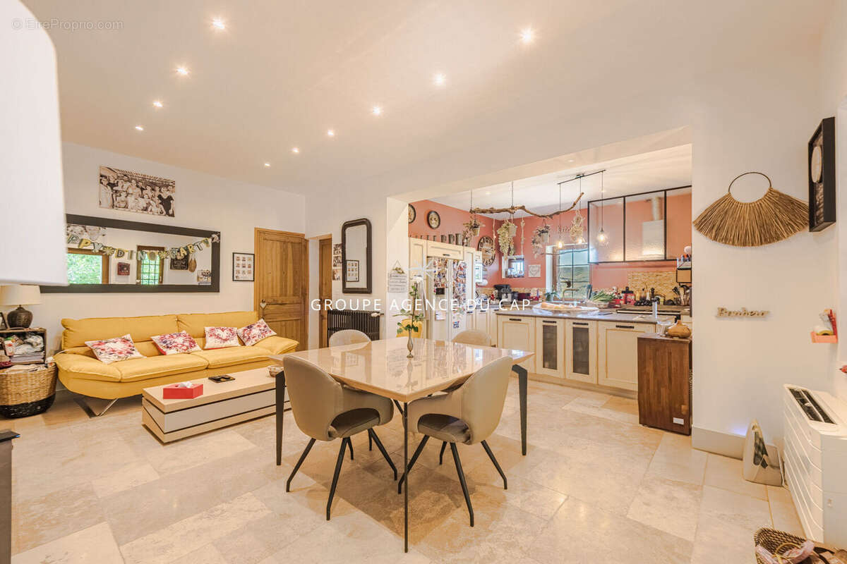 Maison à DRAGUIGNAN