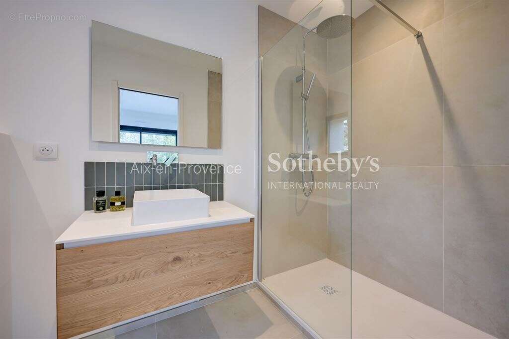 Maison à AIX-EN-PROVENCE