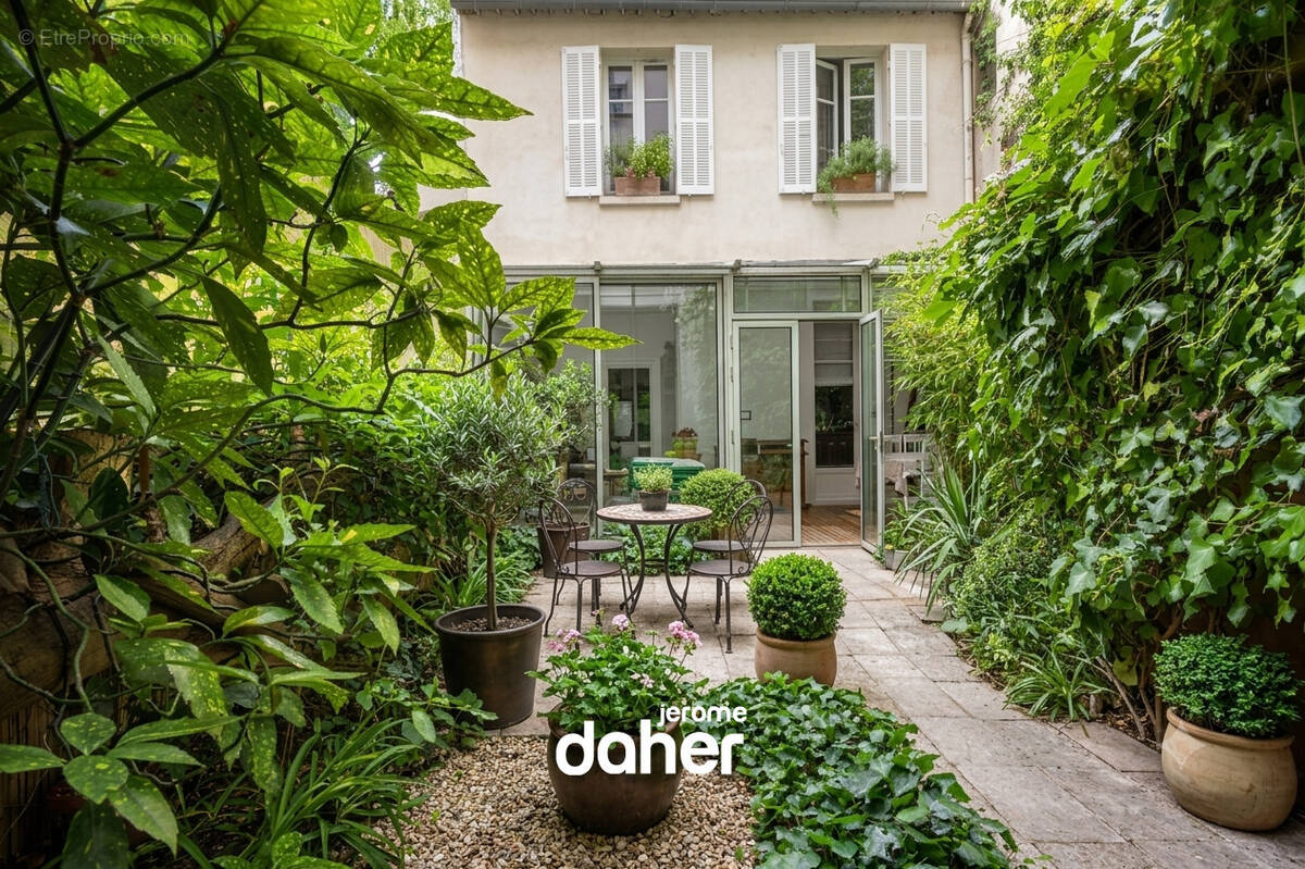 Maison à MARSEILLE-8E