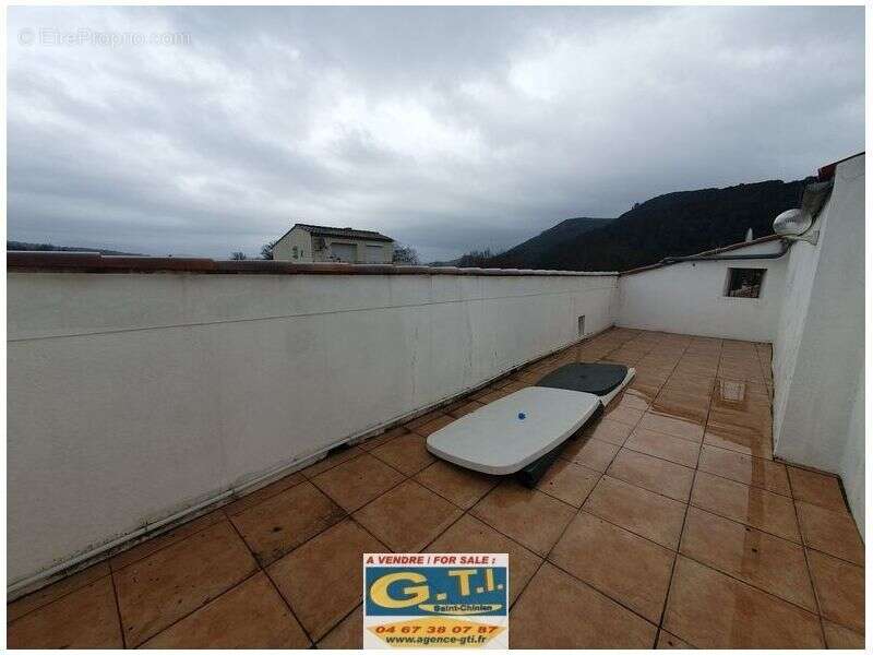 Maison à SAINT-CHINIAN